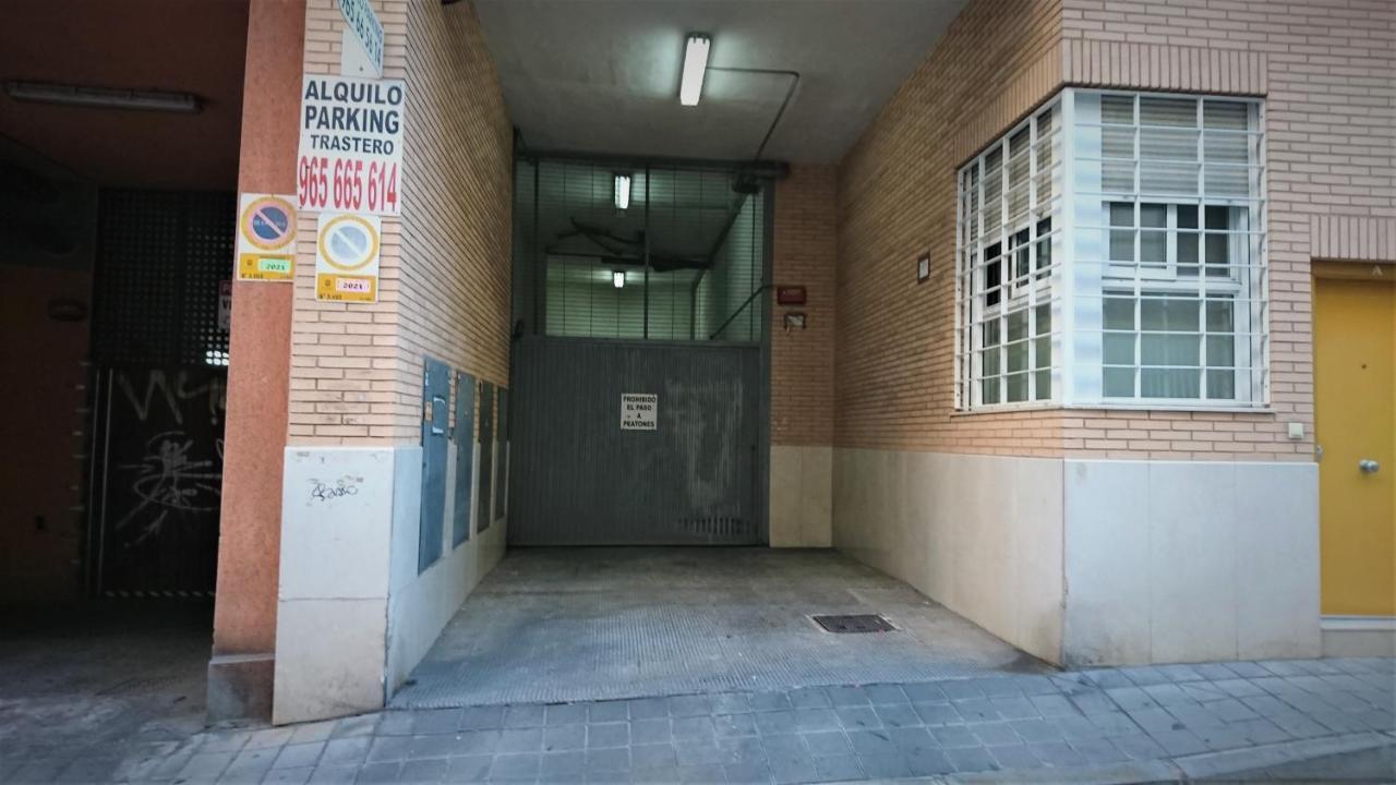 Apartmán Cerca Playa-Aa-Patio Privado Alicante Exteriér fotografie